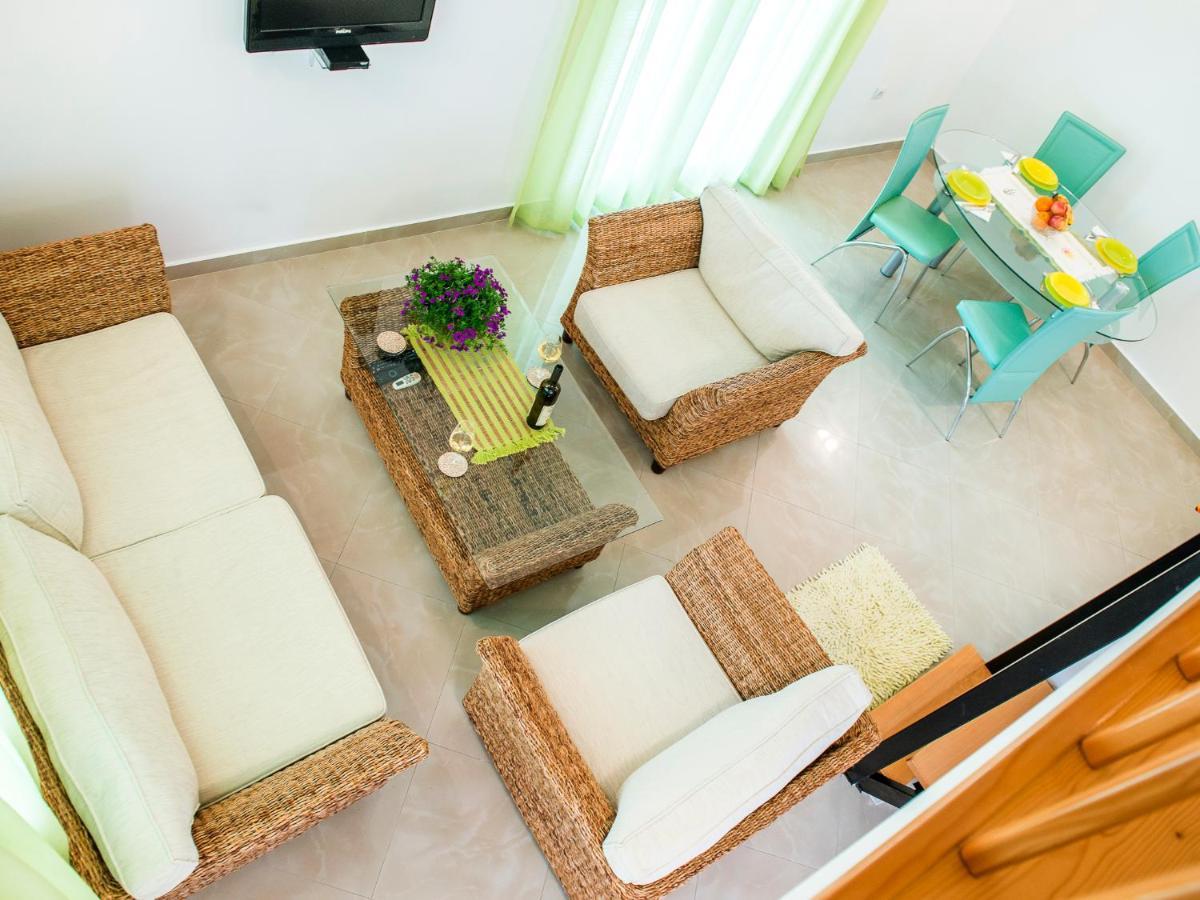 Green Home Apartments