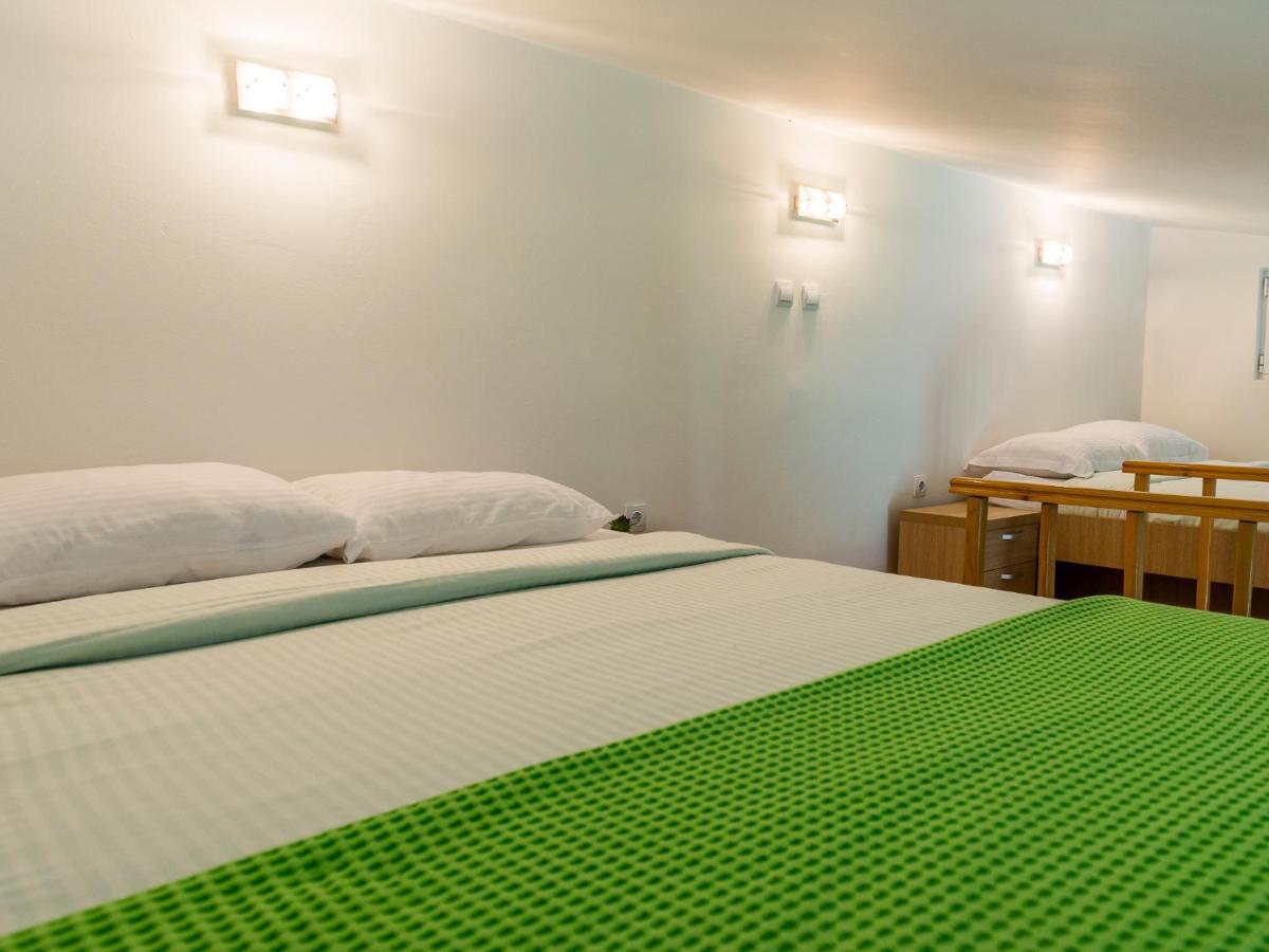 Green Home Apartments