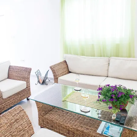 Green Home Apartments Kotor Buitenkant foto
